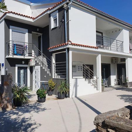Jeli Apartments Stari Grad Kültér fotó