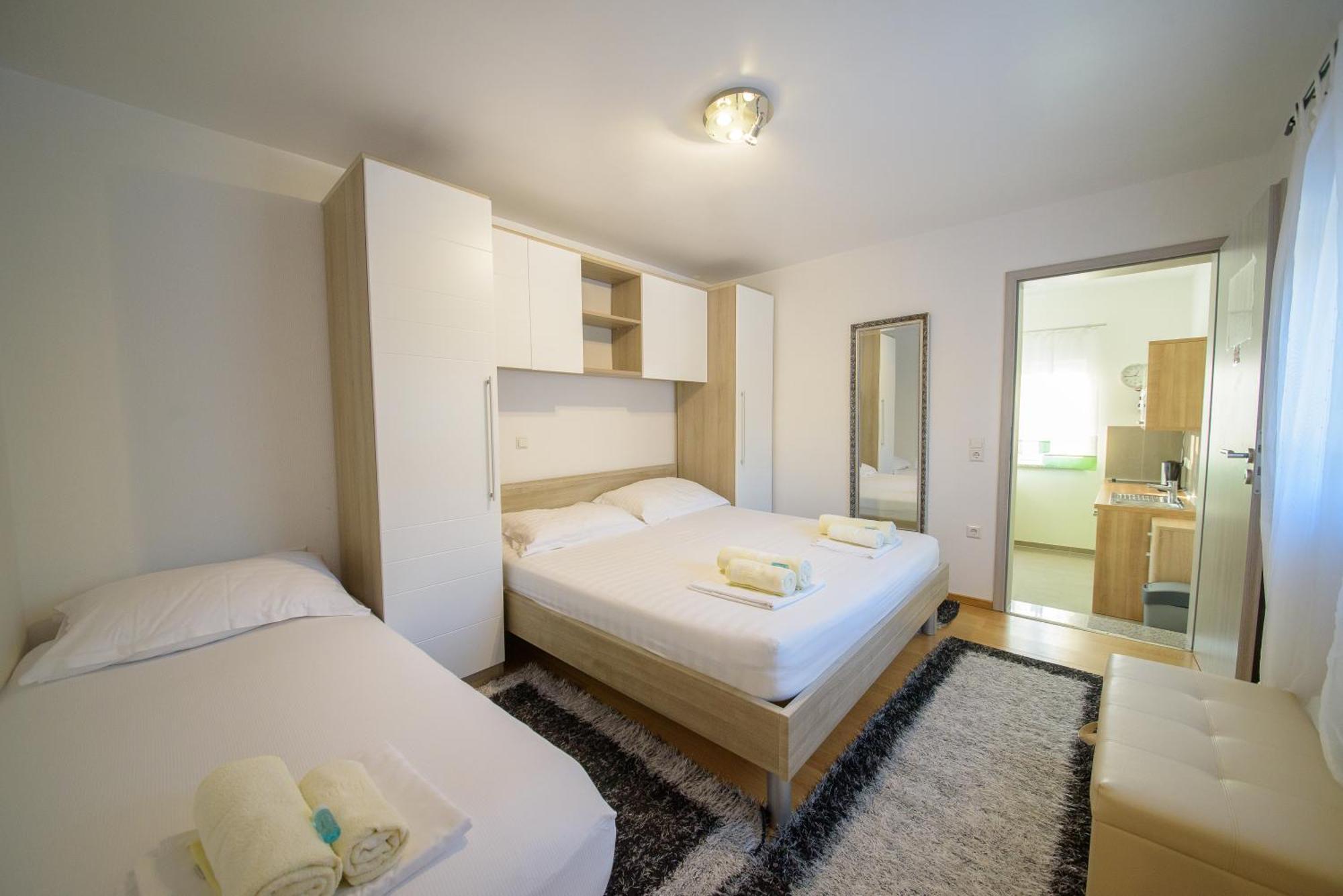 Jeli Apartments Stari Grad Szoba fotó