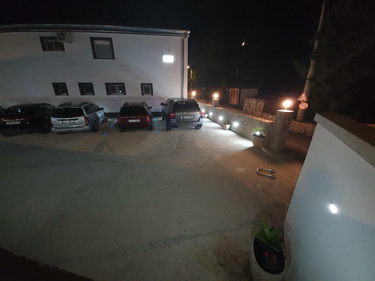 Jeli Apartments Stari Grad Kültér fotó