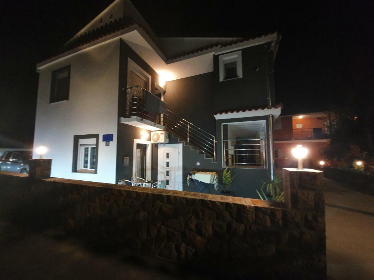 Jeli Apartments Stari Grad Kültér fotó