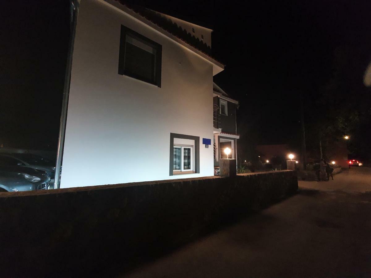 Jeli Apartments Stari Grad Kültér fotó